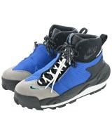 sacai スニーカー