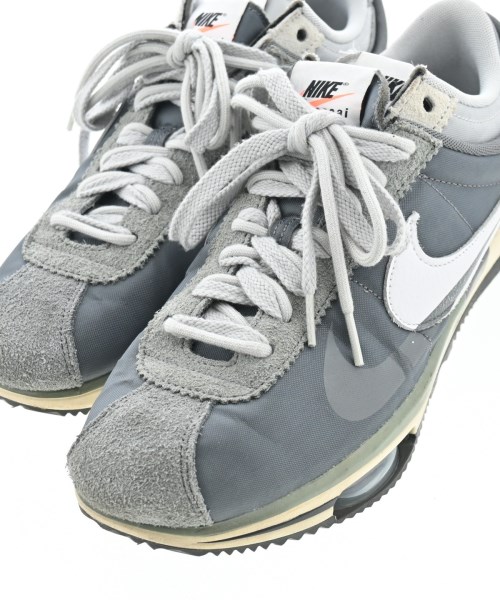 sacai（サカイ）スニーカー グレー サイズ:28cm メンズ/2200652931044