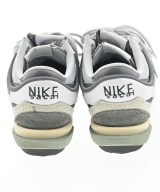 sacai（サカイ）スニーカー グレー サイズ:28cm メンズ/2200652931044