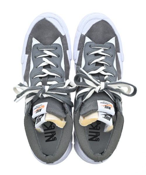 sacai（サカイ）スニーカー グレー サイズ:29cm メンズ/2200651456470