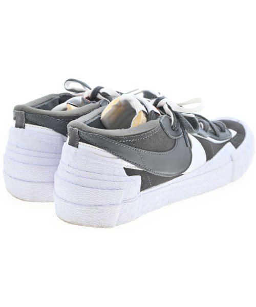 sacai（サカイ）スニーカー グレー サイズ:27cm メンズ/2200685634028