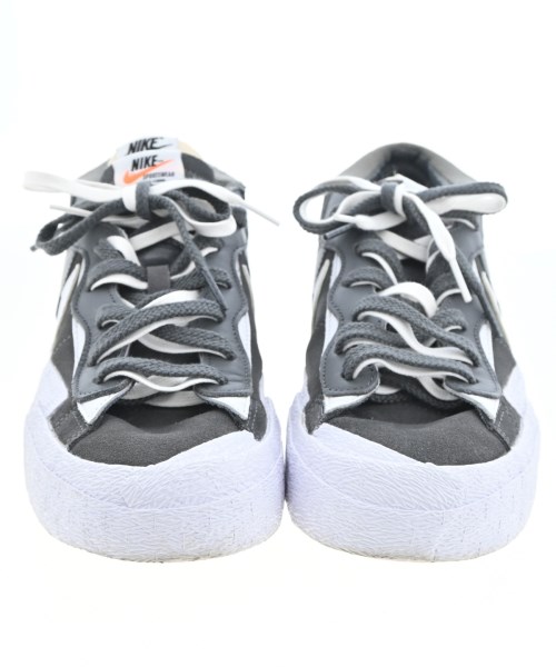 sacai（サカイ）スニーカー グレー サイズ:27cm メンズ/2200685634028