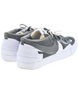 sacai（サカイ）スニーカー グレー サイズ:27cm メンズ/2200685634028