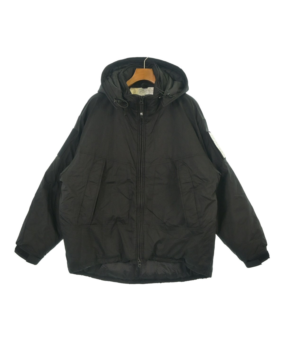 N.HOOLYWOOD（エヌハリウッド）ダウンジャケット/ダウンベスト 黒