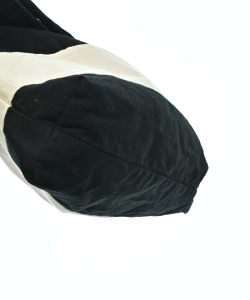 sunao kuwahara（スナオクワハラ）ショルダーバッグ 白 サイズ:- レディース/2200658040184