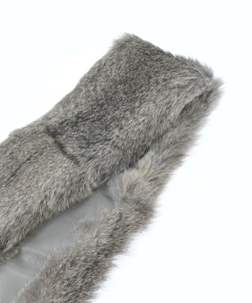 Brilla per il gusto（ブリッラペルイルグスト）マフラー グレー サイズ:- レディース/2200662056171