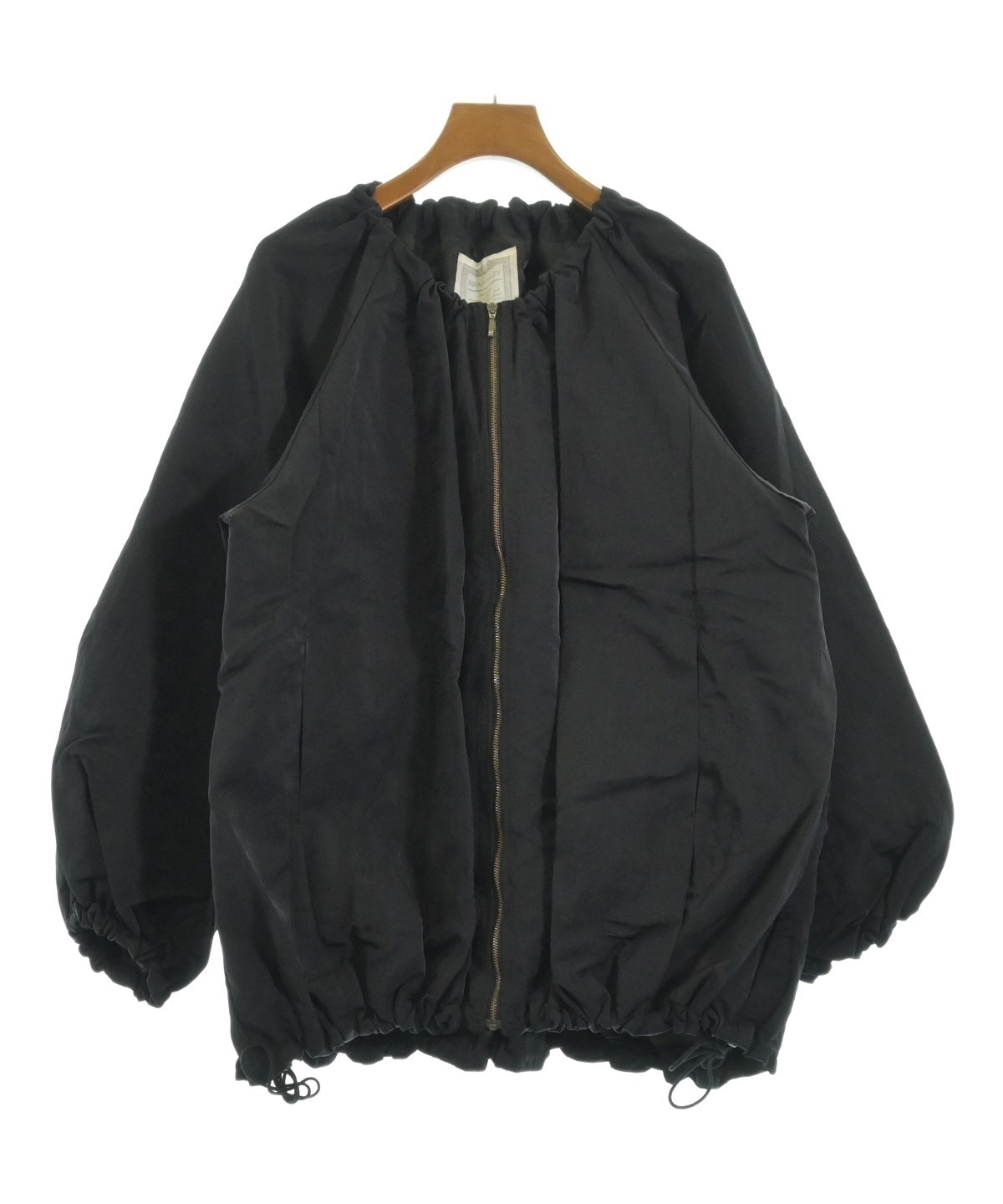 BEARDSLEY GALLARDAGALANTE（ビアズリーガリャルダガランテ）その他 黒