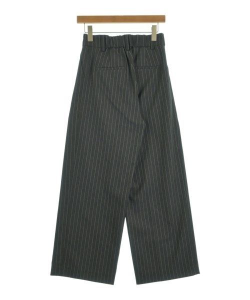 N. Natural Beauty Basic（エヌナチュラルビューティーベーシック）スラックス グレー サイズ:M レディース/2200638810028