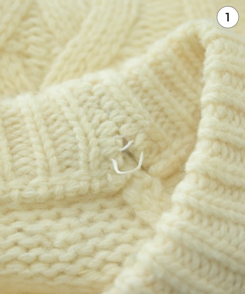 To b. by agnes b（トゥービーバイアニエスベー）ニット・セーター 白 サイズ:TU レディース/2200617266150