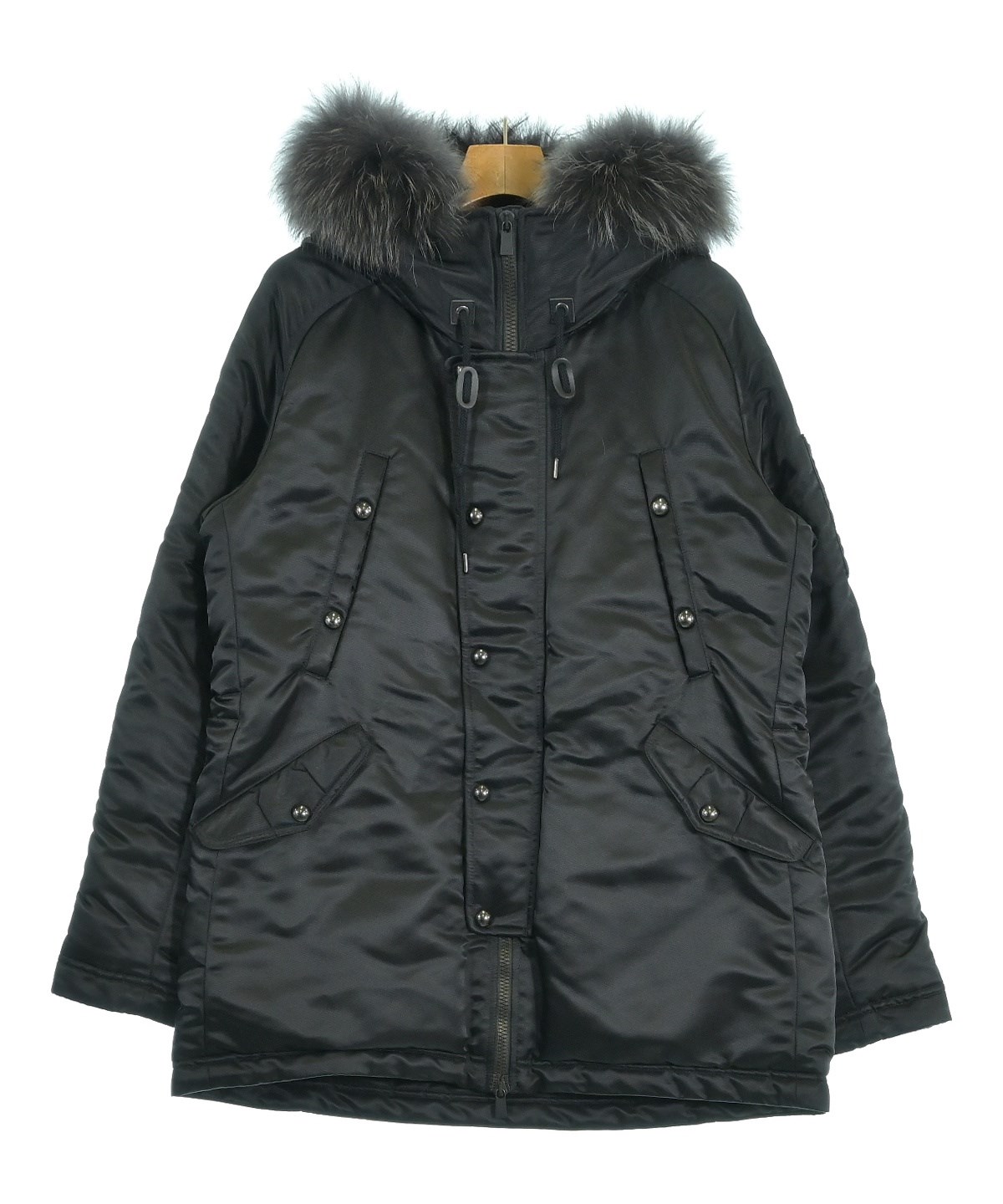 TATRAS（タトラス）ダウンジャケット/ダウンベスト 黒 サイズ:3(L位