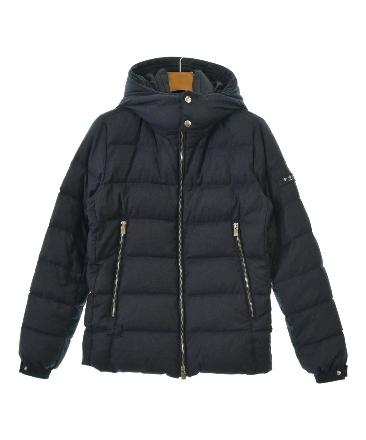 【美品】TATRAS タトラス メンズ ダウンベスト サイズ02 中古・古着通販】TATRAS (タトラス) ダウンベスト グレー サイズ