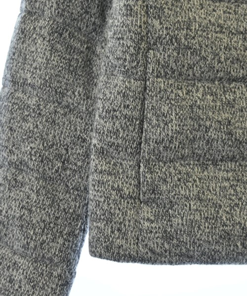 LACOSTE（ラコステ）ダウンジャケット/ダウンベスト グレー サイズ:36(XS位) レディース/2200636745018