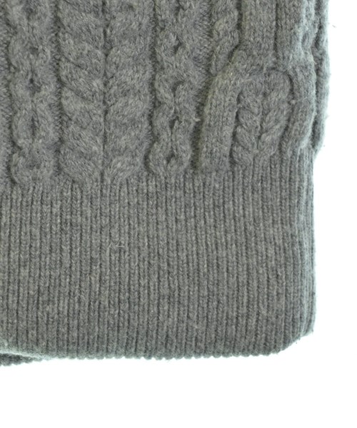 LACOSTE（ラコステ）ダウンジャケット/ダウンベスト グレー サイズ:38(S位) レディース/2200675054010