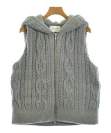 LACOSTE（ラコステ）ダウンジャケット/ダウンベスト グレー サイズ:38(S位) レディース/2200675054010