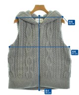 LACOSTE（ラコステ）ダウンジャケット/ダウンベスト グレー サイズ:38(S位) レディース/2200675054010