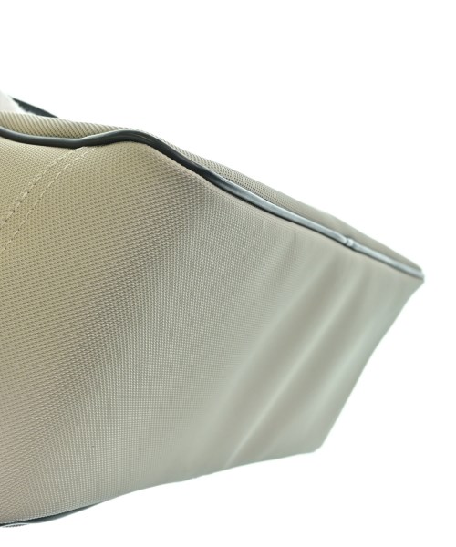 LACOSTE（ラコステ）ハンドバッグ グレー サイズ:- レディース/2200674061026