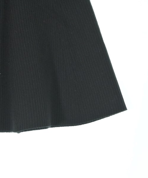LACOSTE（ラコステ）ひざ丈スカート 黒 サイズ:38(S位) レディース/2200658392030