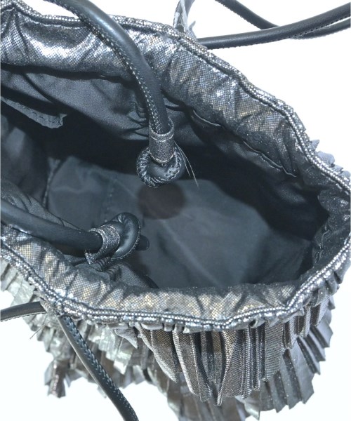 casselini（キャセリーニ）ショルダーバッグ シルバー サイズ:- レディース/2200652197167