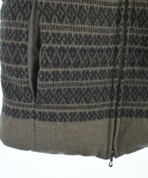 KAZUYUKI KUMAGAI ATTACHMENT（カズユキクマガイアタッチメント）ダウンジャケット/ダウンベスト グレー サイズ:1(S位) メンズ/2200628403025