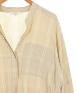 Vince（ヴィンス）ブラウス ベージュ サイズ:XS レディース/2200674812086