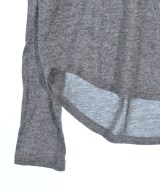Vince（ヴィンス）Tシャツ・カットソー グレー サイズ:XS レディース/2200640120085