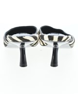 STEVE MADDEN（スティーブマデン）サンダル 白 サイズ:US5(22cm位) レディース/2200610315497