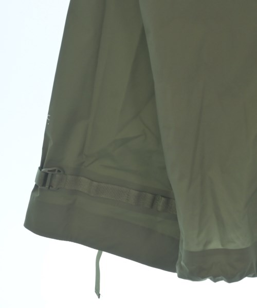 HYKE（ハイク）その他 カーキ サイズ:5(XXL位) メンズ/2200636175075