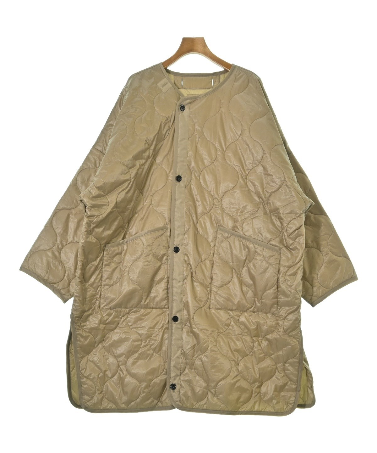 HYKE ハイク ブルゾン（その他） レディース 【古着】【中古】 HYKE（ハイク）その他 ベージュ サイズ:XL レディース/2200641212024