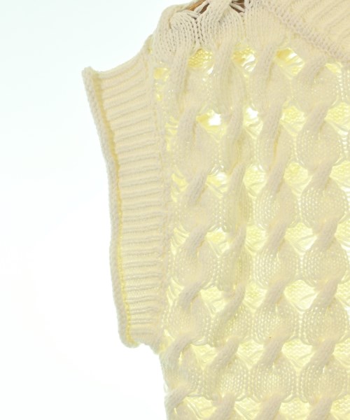 LILY BROWN（リリーブラウン）ベスト 白 サイズ:F レディース/2200674677050