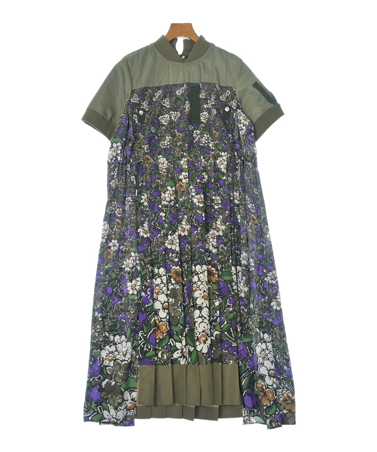 sacai（サカイ）ワンピース カーキ サイズ:2(M位) レディース