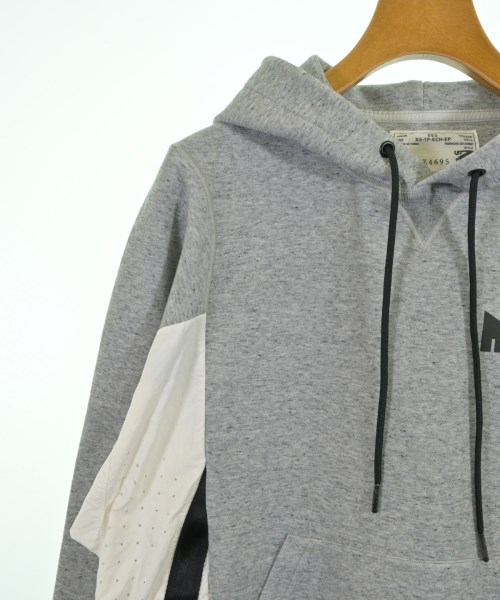sacai（サカイ）パーカー グレー サイズ:XS レディース/2200619869014