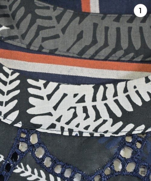 sacai（サカイ）カジュアルシャツ 紺 サイズ:2(M位) レディース/2200626304140