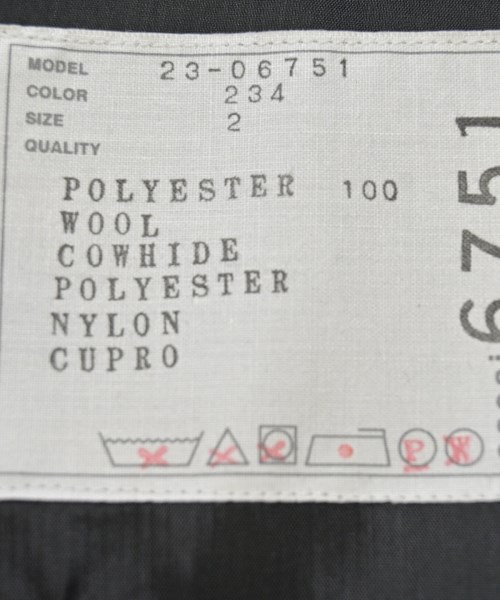 sacai（サカイ）その他 カーキ サイズ:2(M位) レディース/2200633442101