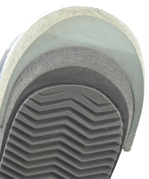 sacai（サカイ）スニーカー グレー サイズ:24cm レディース/2200669203011