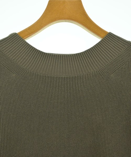sacai（サカイ）ニット・セーター カーキ サイズ:1(S位) レディース/2200659060020