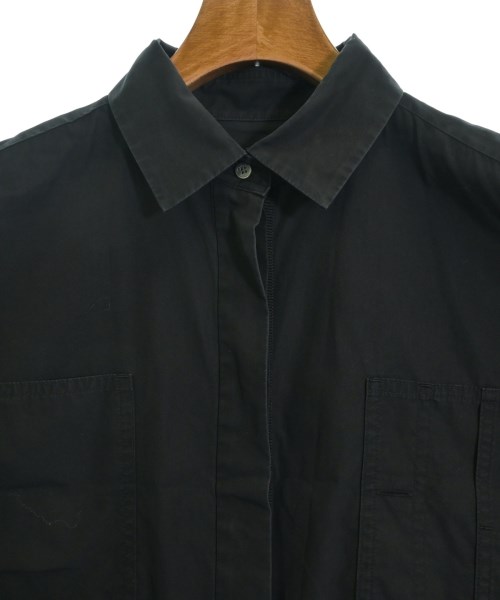 sacai（サカイ）カジュアルシャツ 黒 サイズ:2(M位) レディース/2200660404028