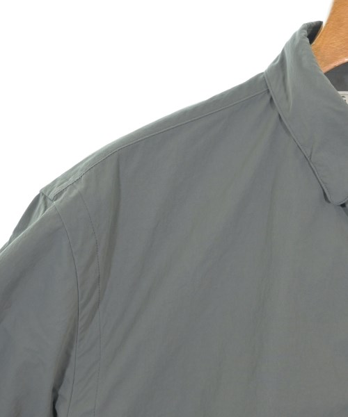 sacai（サカイ）カジュアルシャツ グレー サイズ:2(M位) メンズ/2200661393062