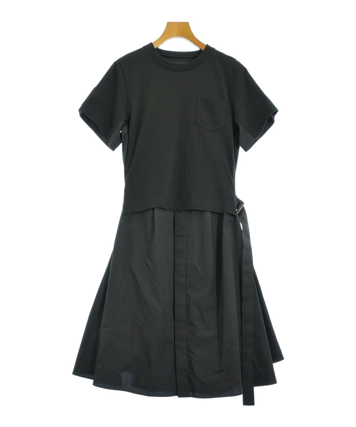 sacai（サカイ）ワンピース 黒 サイズ:2(M位) レディース