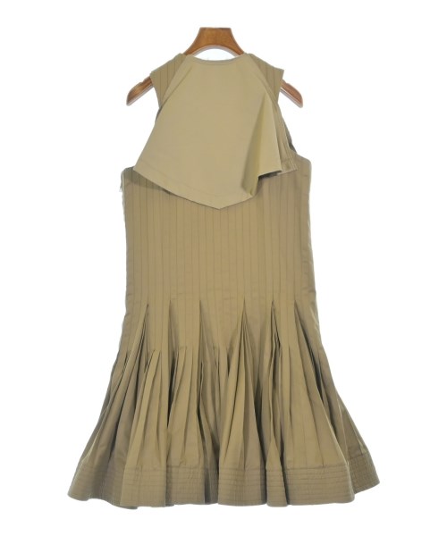 sacai（サカイ）ワンピース ベージュ サイズ:2(M位) レディース/2200704874176