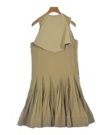 sacai（サカイ）ワンピース ベージュ サイズ:2(M位) レディース/2200704874176