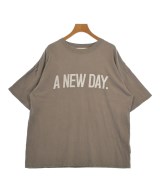 REMI RELIEF Tシャツ・カットソー