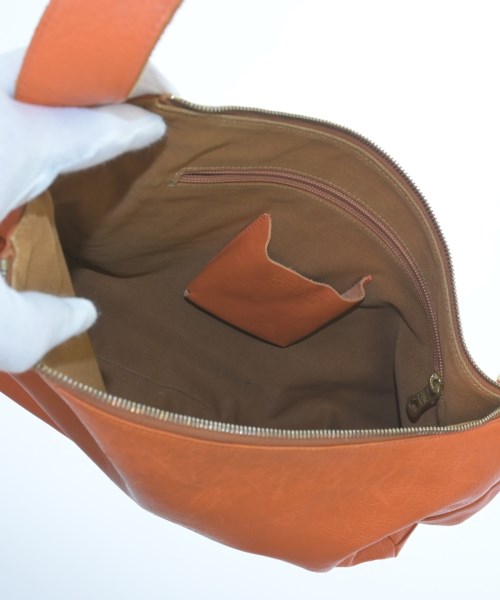 IL BISONTE（イルビゾンテ）ショルダーバッグ オレンジ サイズ:- レディース/2200613237123