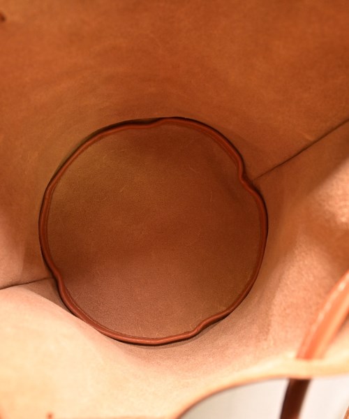 IL BISONTE（イルビゾンテ）ショルダーバッグ 茶 サイズ:- レディース/2200612313057