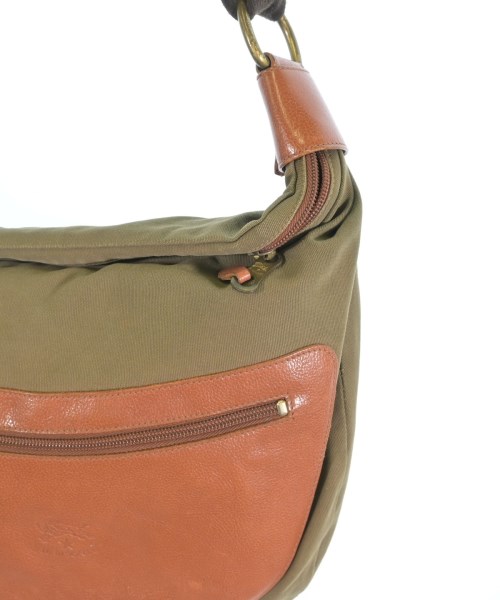IL BISONTE（イルビゾンテ）ショルダーバッグ カーキ サイズ:- レディース/2200675904094