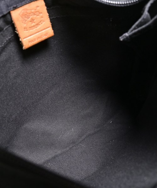 IL BISONTE（イルビゾンテ）ショルダーバッグ 黒 サイズ:- レディース/2200653057057