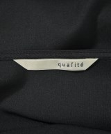 qualite（カリテ）ブラウス 黒 サイズ:36(S位) レディース/2200607976038