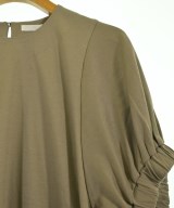qualite（カリテ）Tシャツ・カットソー カーキ サイズ:F レディース/2200721814223