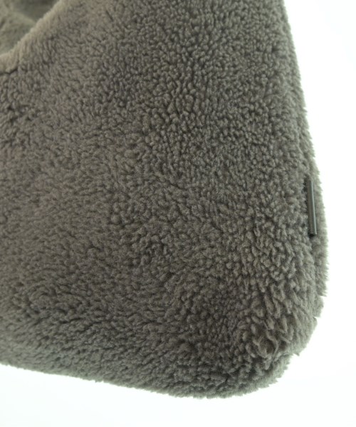 VIOLA d'ORO（ヴィオラドーロ）その他 グレー サイズ:- レディース/2200637078078