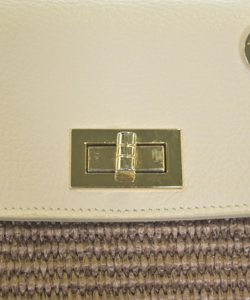 LAURA DI MAGGIO（ローラディマジオ）ショルダーバッグ 白 サイズ:- レディース/2200662437031