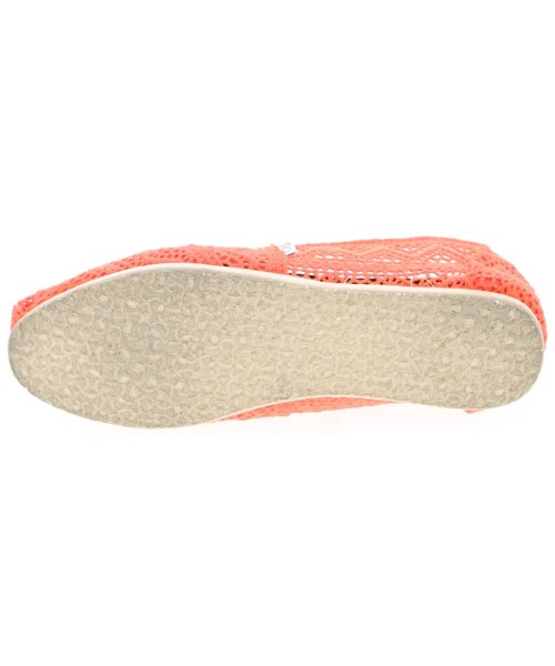 TOMS（トムス）その他 ピンク サイズ:US7(24cm位) レディース/2200723140238